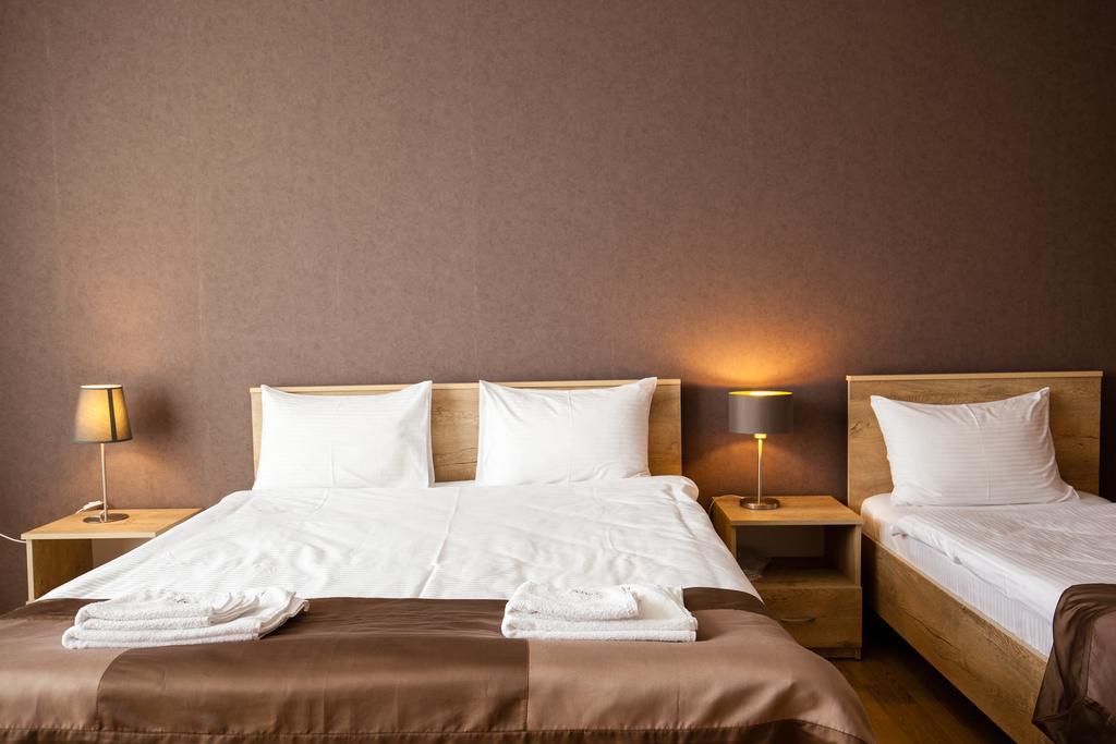 Hotel Almi Akhaltsikhe  Bagian luar foto