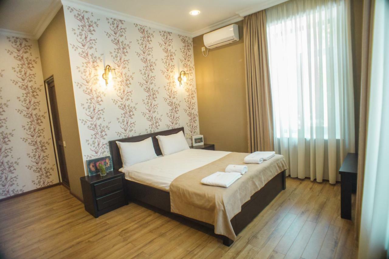 Hotel Almi Akhaltsikhe  Bagian luar foto